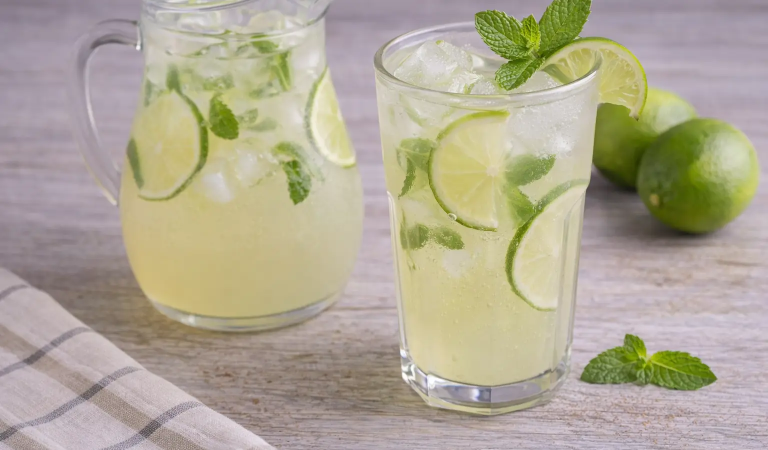 Lemoniada limonkowa